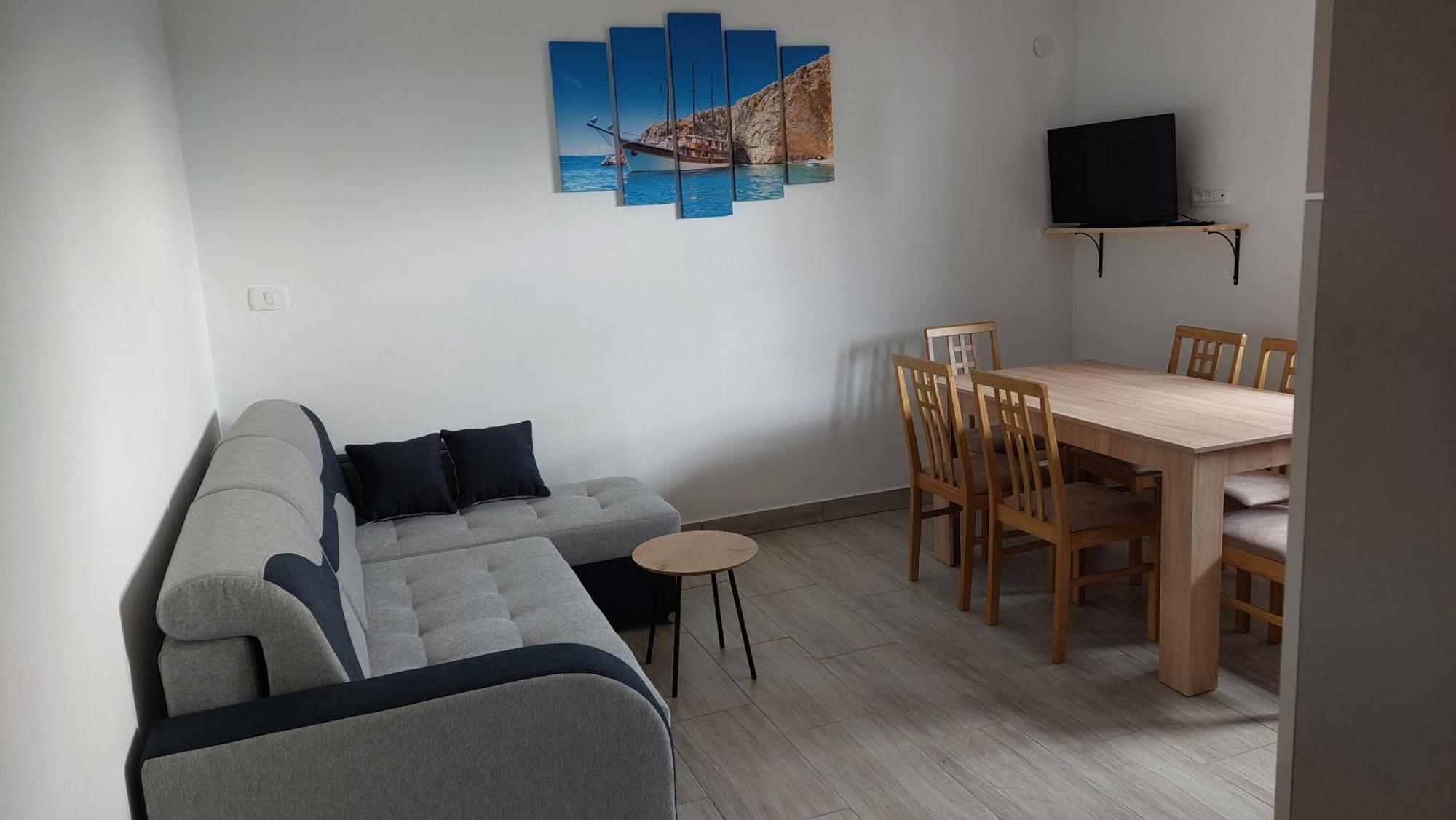 Apartma Lili Izola Bagian luar foto